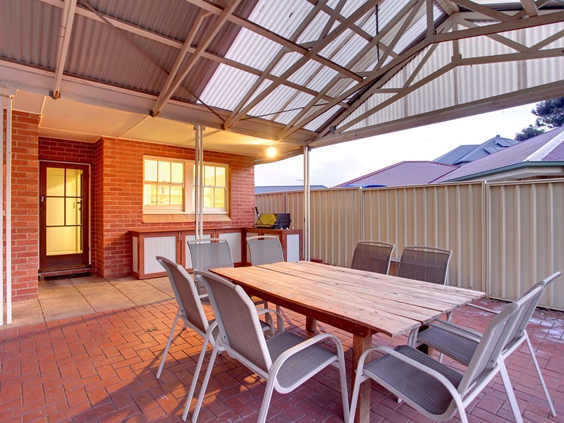 9 Olivier Crescent, Morphett Vale SA 5162