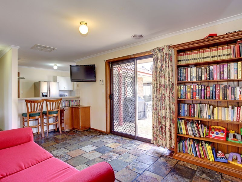 116 Emmerson Drive, Morphett Vale SA 5162