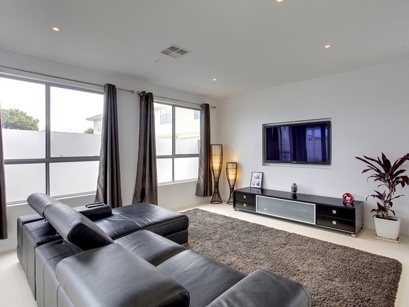 9 Trafalgar Street, Port Noarlunga South SA 5167