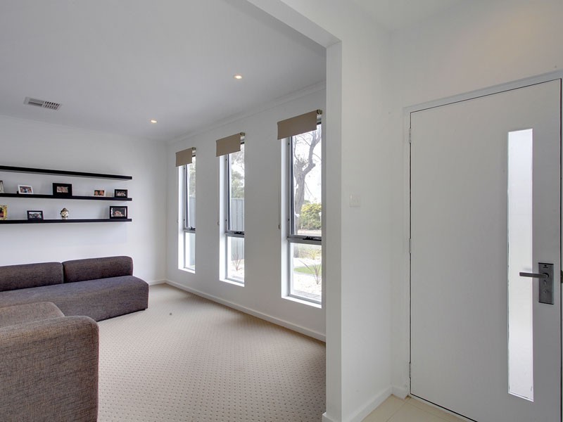 9 Trafalgar Street, Port Noarlunga South SA 5167