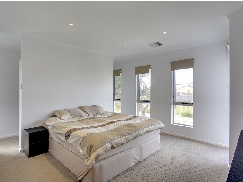 9 Trafalgar Street, Port Noarlunga South SA 5167