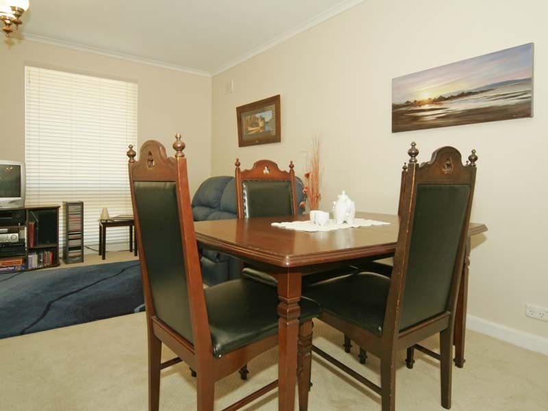 15 Clive Street, Morphett Vale SA 5162