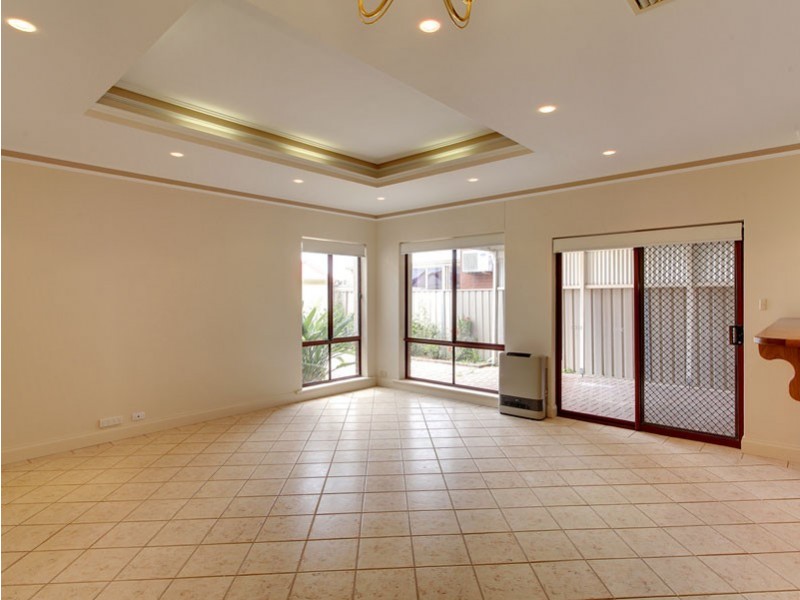 4 Michelle Street, Grange SA 5022