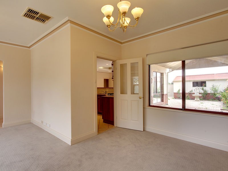 4 Michelle Street, Grange SA 5022