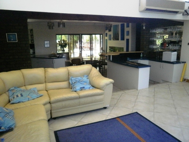 5 Tania Drive, Aberfoyle Park SA 5159