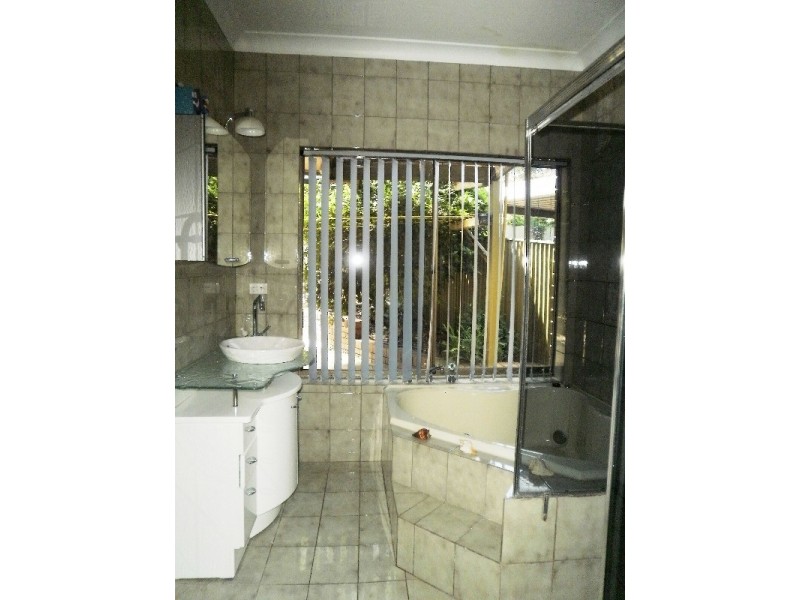 5 Tania Drive, Aberfoyle Park SA 5159