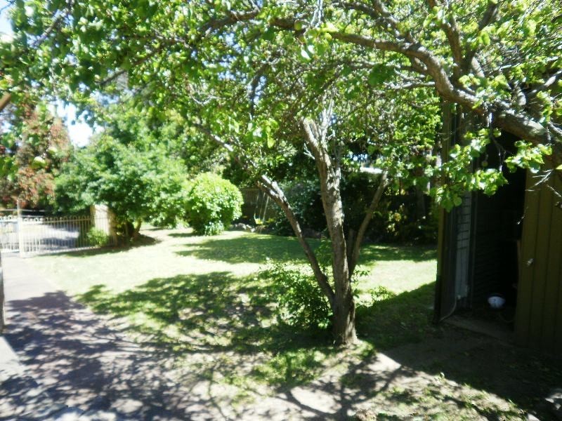 5 Tania Drive, Aberfoyle Park SA 5159