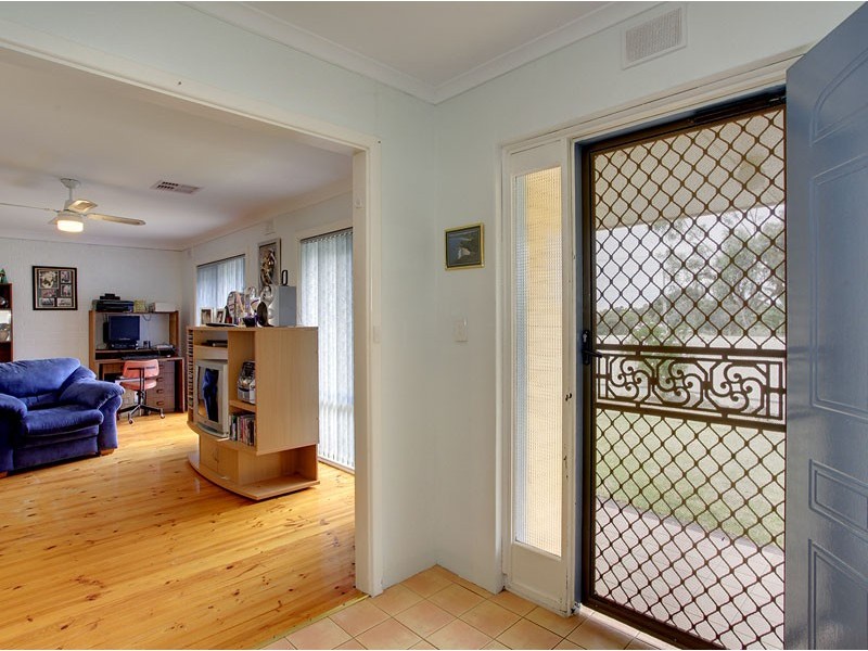 1 Richardson Crescent, Morphett Vale SA 5162
