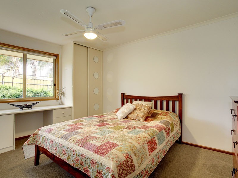 2 Angas Walk, Woodcroft SA 5162