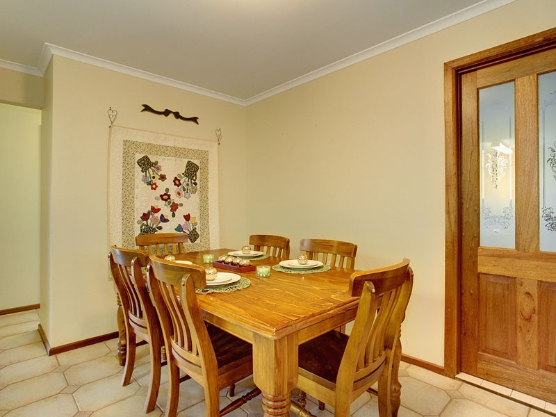 2 Angas Walk, Woodcroft SA 5162