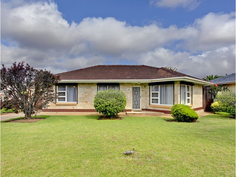 18 Somerfield Avenue, Reynella SA 5161