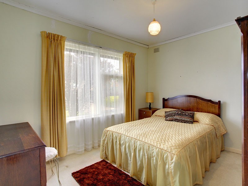 18 Somerfield Avenue, Reynella SA 5161