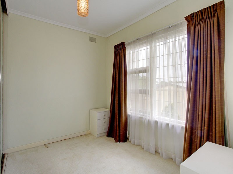 18 Somerfield Avenue, Reynella SA 5161