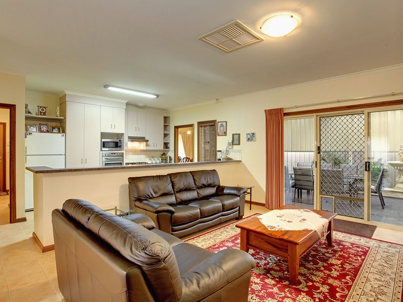 77 Clearwater Crescent, Seaford Rise SA 5169