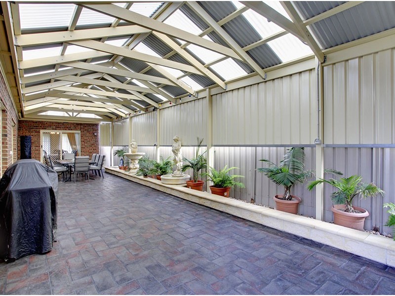 77 Clearwater Crescent, Seaford Rise SA 5169