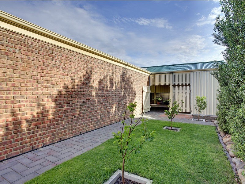 77 Clearwater Crescent, Seaford Rise SA 5169