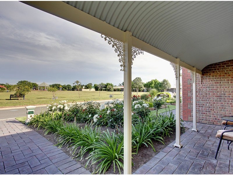 77 Clearwater Crescent, Seaford Rise SA 5169