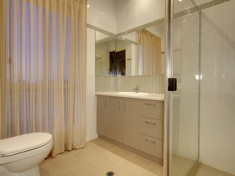 10 Corrimal Avenue, Noarlunga Downs SA 5168