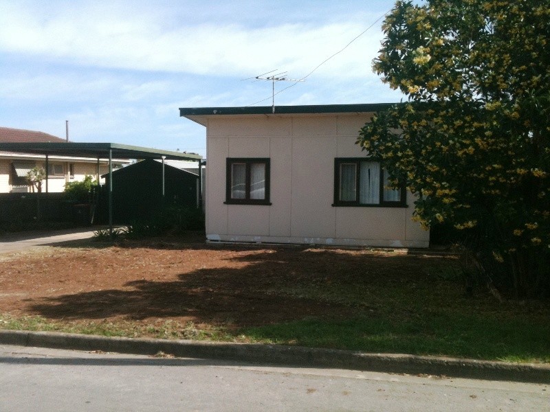 89 Benny Avenue, Port Noarlunga SA 5167