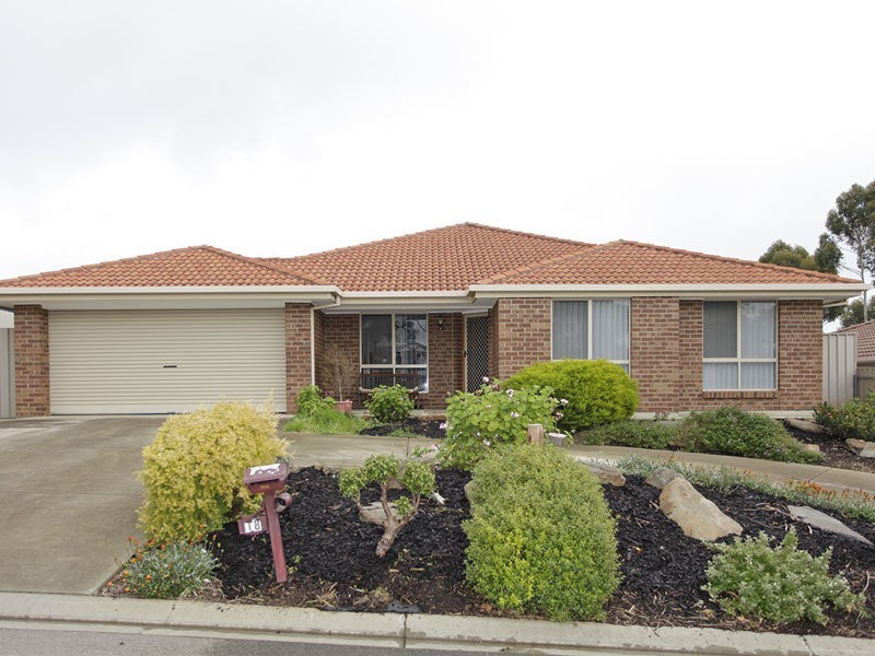 18 Berenwode Circuit, Morphett Vale SA 5162