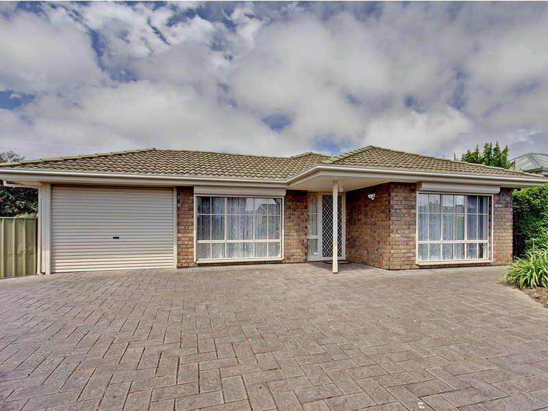 17 Marrington Circuit, Morphett Vale SA 5162