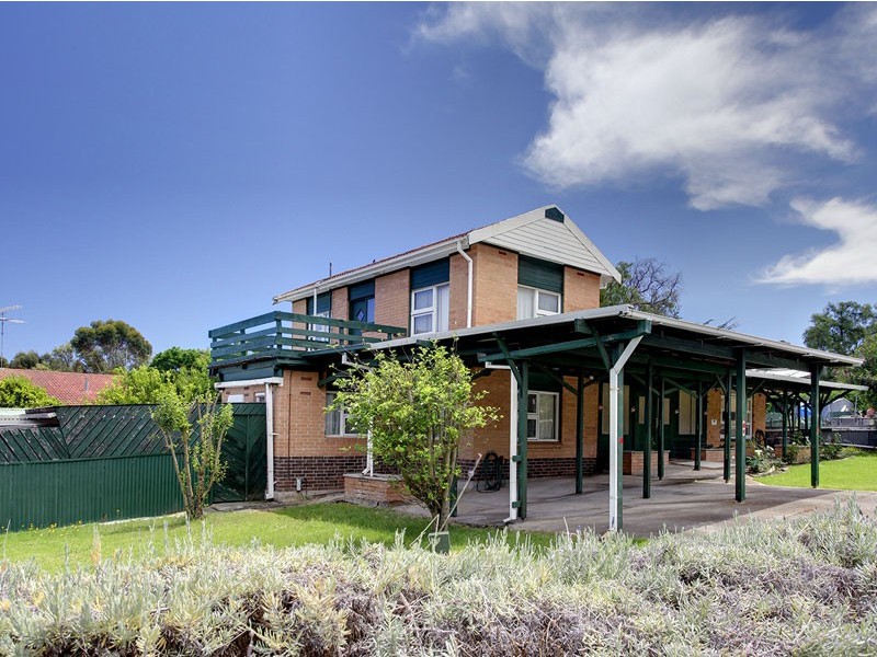 9 Hender Avenue, Port Noarlunga SA 5167
