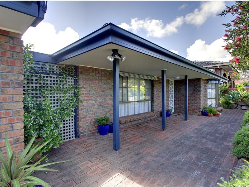 21 Valley View Drive, Mclaren Vale SA 5171