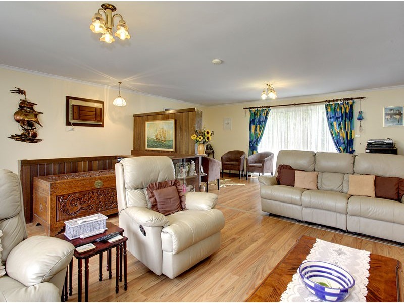 40 Carbenet Drive, Hackham SA 5163
