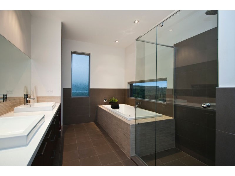 12 Lacebark Court, Flagstaff Hill SA 5159