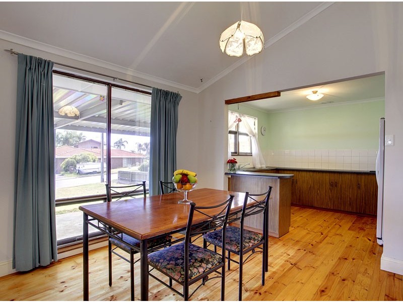 14 Leane Street, Huntfield Heights SA 5163