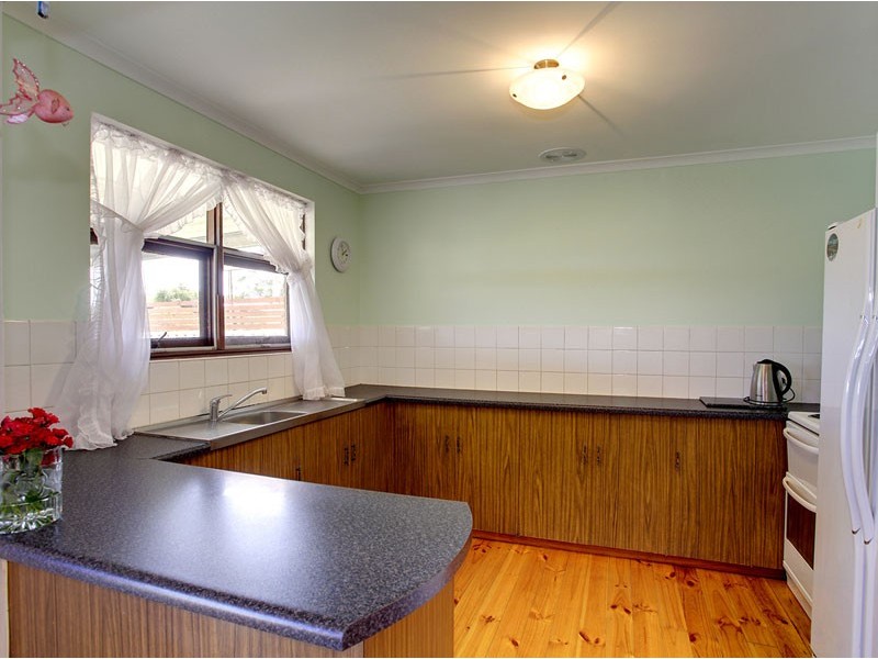 14 Leane Street, Huntfield Heights SA 5163