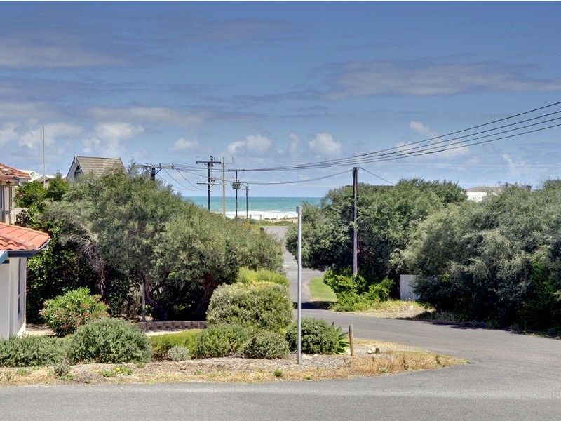 38 Hero Avenue, Middleton SA 5213