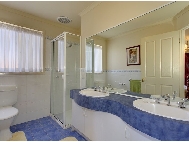 54 Sandalwood Crescent, Flagstaff Hill SA 5159