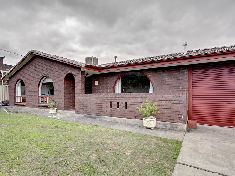 13 Abiona Street, Flagstaff Hill SA 5159