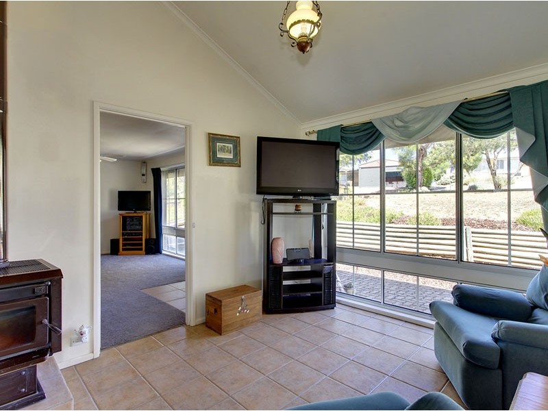 6 Lanceley Court, Trott Park SA 5158