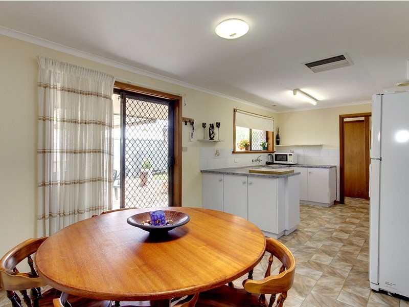 12 Evelyn Sturt Drive, Willunga SA 5172