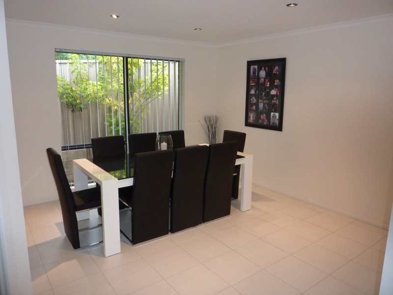 2 Brampton Court, Hallett Cove SA 5158