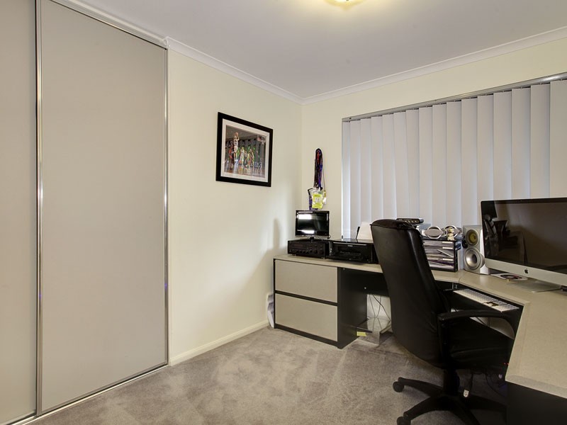 2 Brampton Court, Hallett Cove SA 5158