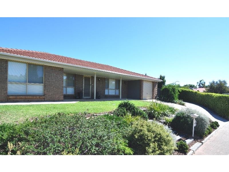 6 St Andrews Way, Morphett Vale SA 5162