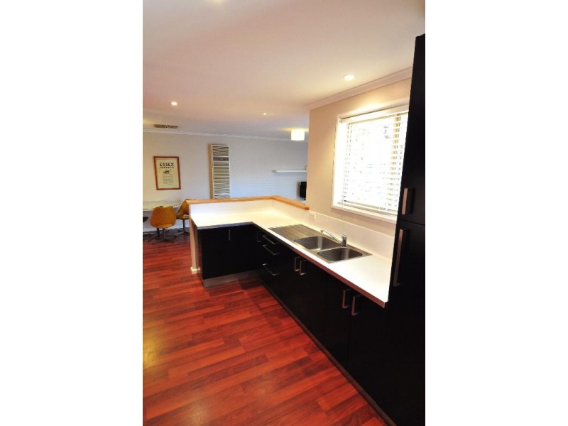 6 St Andrews Way, Morphett Vale SA 5162