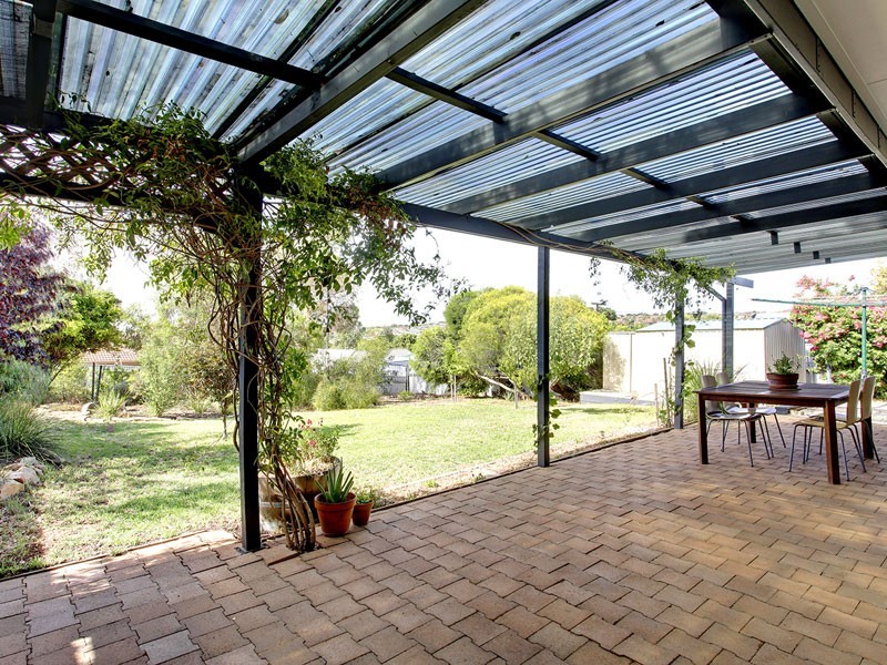 7 Domain Street, Moana SA 5169