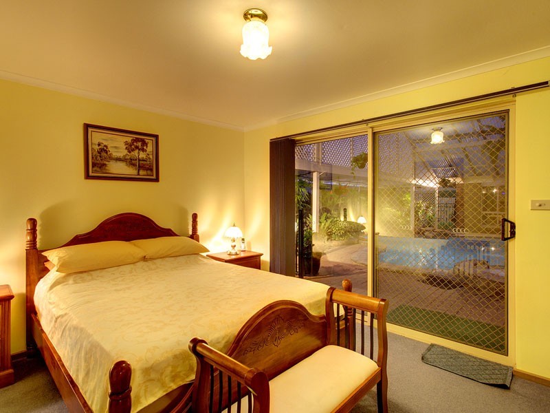 17 Jacobs Drive, Willunga SA 5172