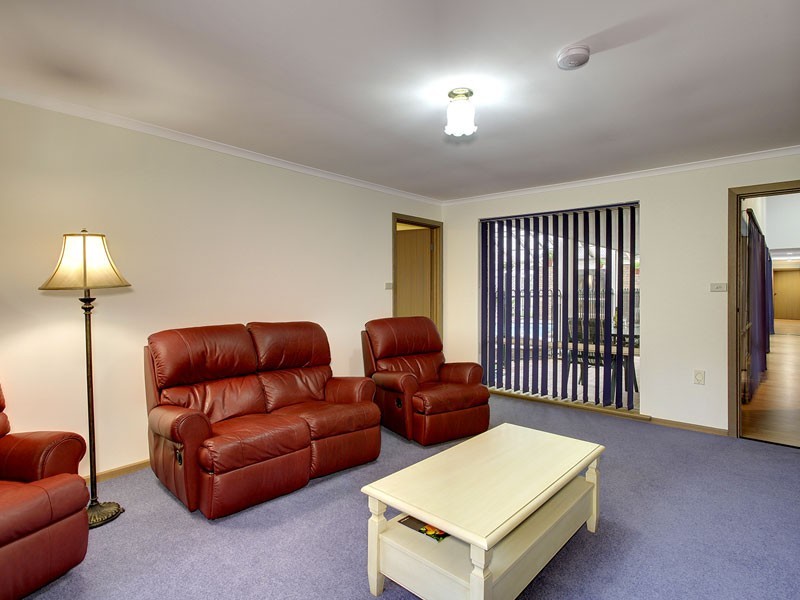 17 Jacobs Drive, Willunga SA 5172