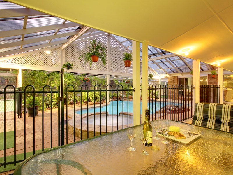 17 Jacobs Drive, Willunga SA 5172