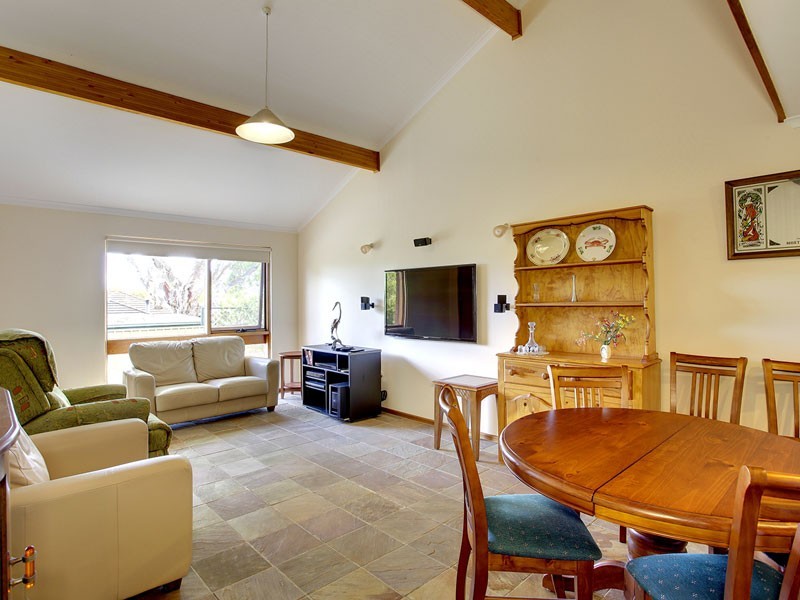 2/21 Herrings Lane, Happy Valley SA 5159