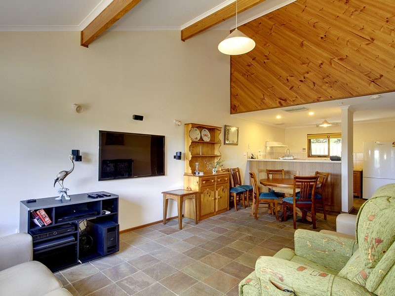 2/21 Herrings Lane, Happy Valley SA 5159