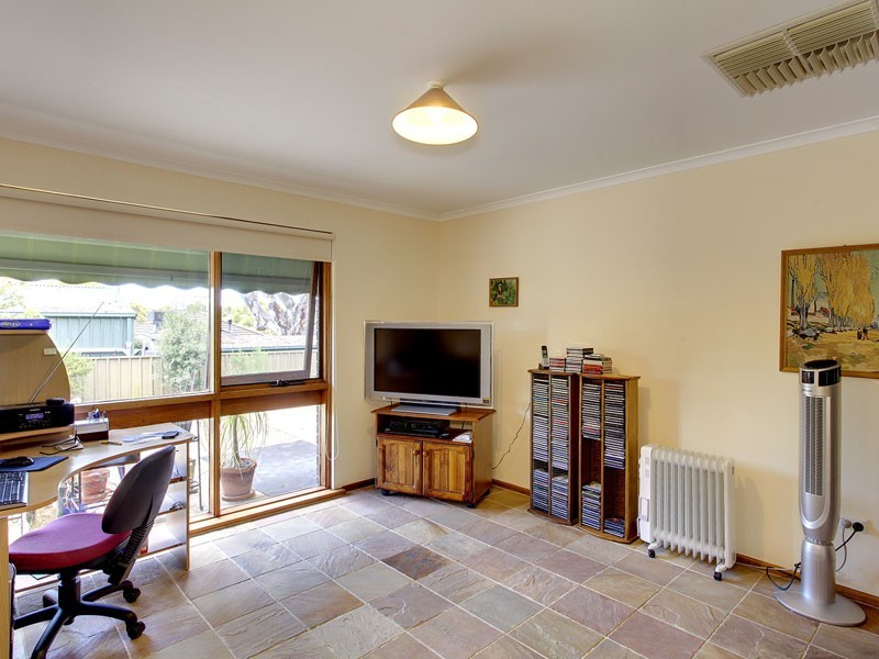2/21 Herrings Lane, Happy Valley SA 5159