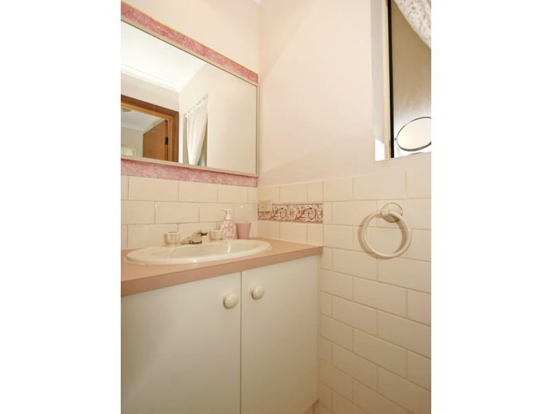 2/27 Evelyn Sturt Drive, Willunga SA 5172