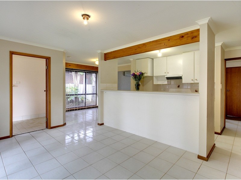 6 Leaker Avenue, Aldinga Beach SA 5173