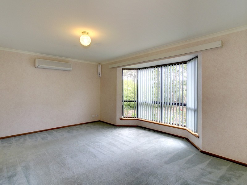 6 Leaker Avenue, Aldinga Beach SA 5173